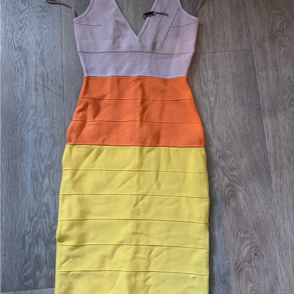 Purple Bodycon Midi Dress with V-Neck for Cocktail